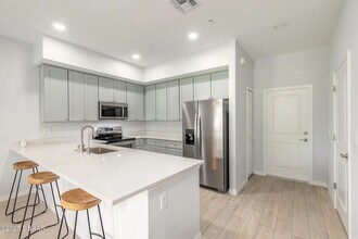 143 W Fulton St in Sanford, FL - Building Photo - Building Photo