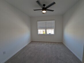 2831 Blossom Wy in Naples, FL - Building Photo - Building Photo