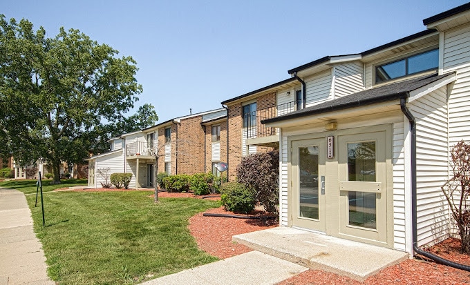 Port Crossing Apartments in Portage, IN - Foto de edificio