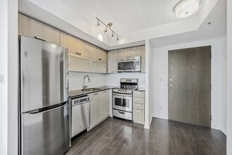 68 Abell St in Toronto, ON - Building Photo - Building Photo