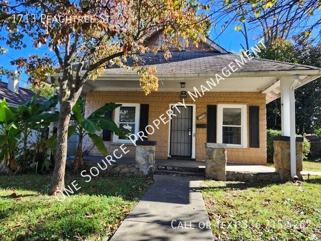 property at 1713 Peachtree St
