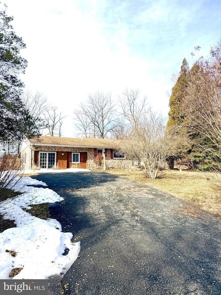 2360 New Schuylkill Rd in Pottstown, PA - Building Photo - Building Photo