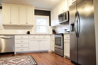 615 W 6th St in McGregor, TX - Building Photo - Building Photo