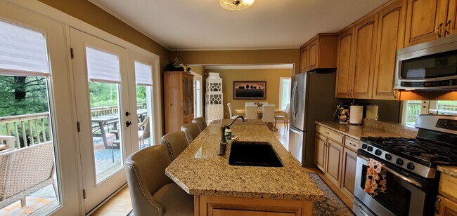 9099 Merrill Ridge Dr in Williamsburg, MI - Building Photo - Building Photo