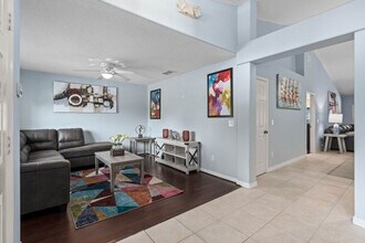 1030 Coventry Rd in Davenport, FL - Building Photo - Building Photo