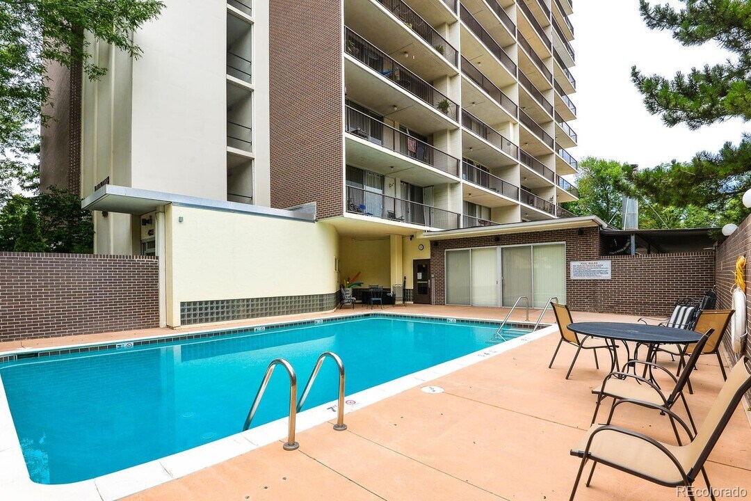 421 S. Howes St., Unit S-302 in Fort Collins, CO - Foto de edificio