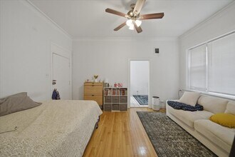 3449 N Elaine Pl in Chicago, IL - Building Photo - Building Photo