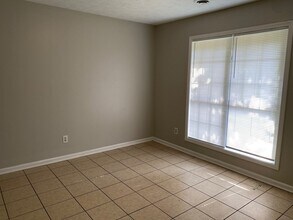 33 Manchester Bay in Jackson, TN - Building Photo - Building Photo