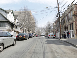 655 E 223rd St in Bronx, NY - Building Photo - Building Photo