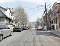 655 E 223rd St in Bronx, NY - Foto de edificio - Building Photo