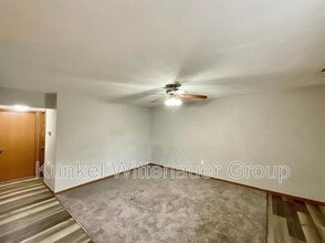 1810 Jamestown Rd in Swansea, IL - Building Photo - Building Photo