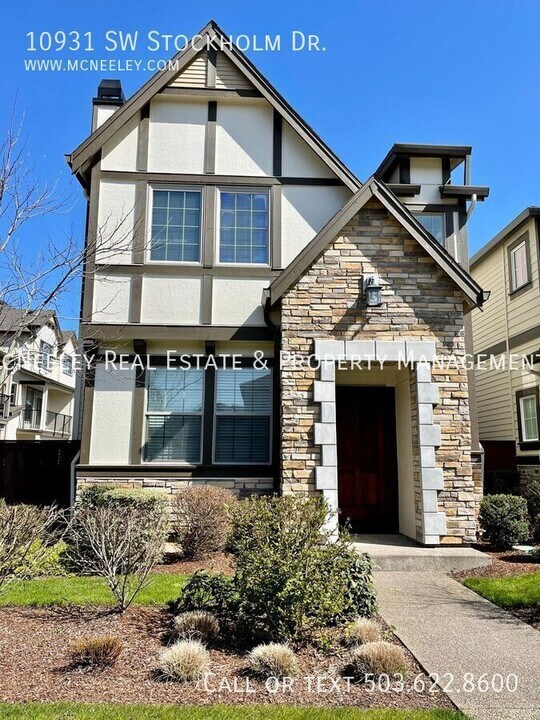 10931 SW Stockholm Dr in Wilsonville, OR - Building Photo