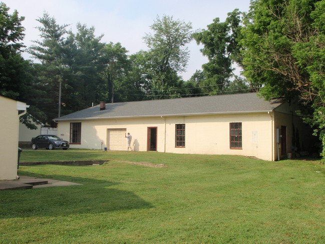 702 Jackson St in Fredericksburg, VA - Building Photo - Building Photo