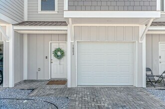 1802 Stable Ln in Fort Walton Beach, FL - Building Photo - Building Photo