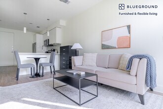 1301 W Koenig Ln in Austin, TX - Building Photo - Building Photo
