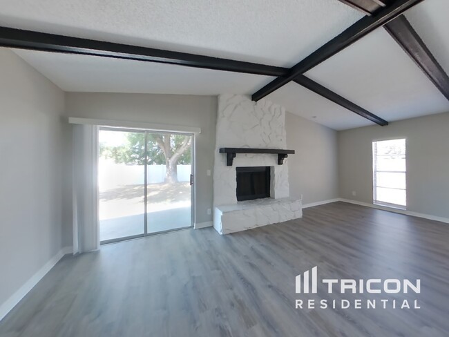 1533 Twin Palms Loop in Lutz, FL - Building Photo - Building Photo