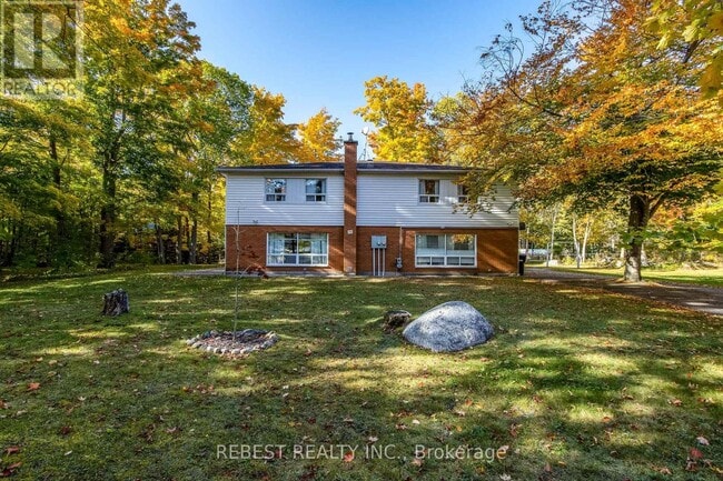 property at 910 Concession Rd 17 W
