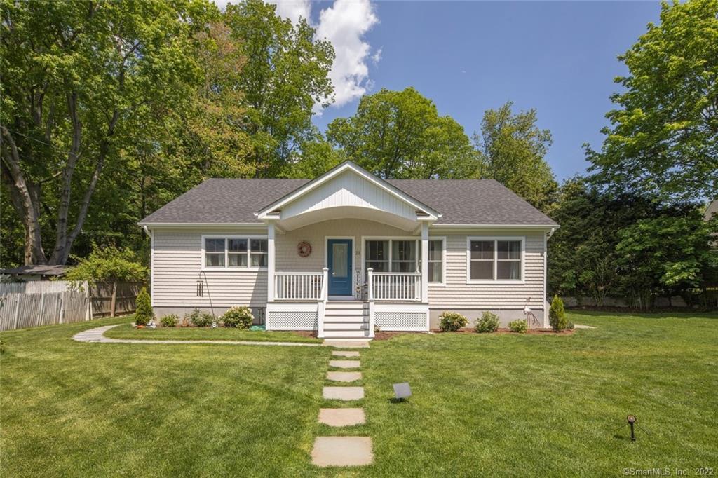 21 Anthony Ln in Darien, CT - Building Photo