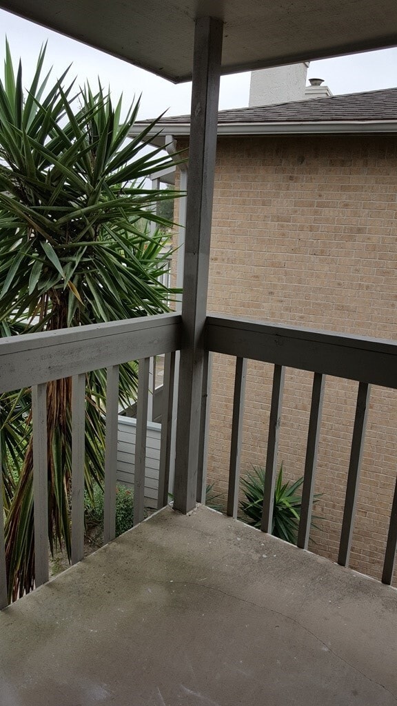 property at 260 El Dorado Blvd