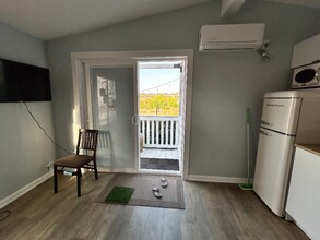 6550 Ponto Dr in Carlsbad, CA - Building Photo - Building Photo