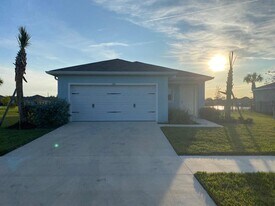 106 Pummelo Pl in Fort Pierce, FL - Building Photo