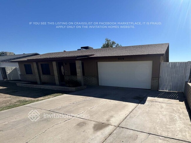 5419 W Mercer Ln in Glendale, AZ - Building Photo - Building Photo