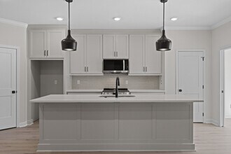 107 Edgewood Cir in Little Rock, AR - Building Photo - Building Photo