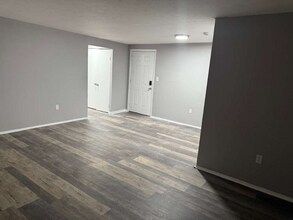 13540 Superior Rd in East Cleveland, OH - Foto de edificio - Building Photo