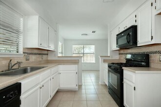 2906 Tierra Blanco Trail in Cedar Park, TX - Building Photo - Building Photo