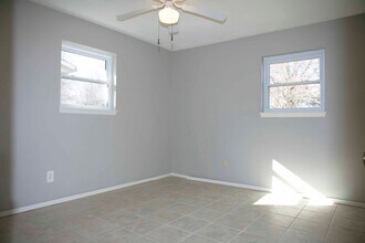1402 Joye St in Springdale, AR - Building Photo - Building Photo