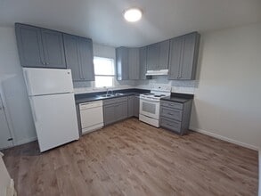 321 N Cherry Alley in Elizabethtown, PA - Foto de edificio - Building Photo