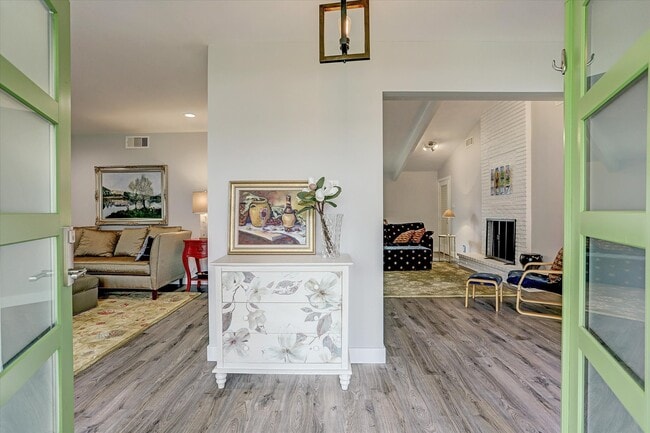 property at 1101 Guinea Dr