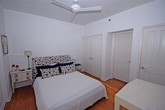 1614 Pennsylvania Ave in Miami Beach, FL - Building Photo - Building Photo