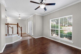 701 Lone Rider Ct in Rockwall, TX - Foto de edificio - Building Photo