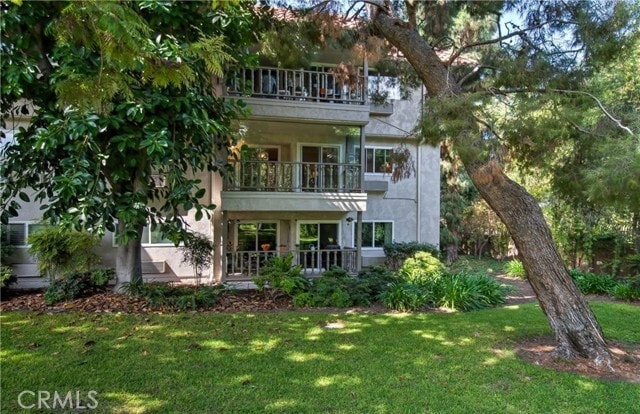 property at 2405 Via Mariposa W