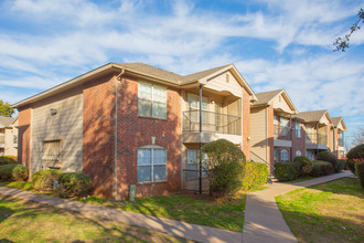 Canterbury Crossing in Abilene, TX - Building Photo - Building Photo