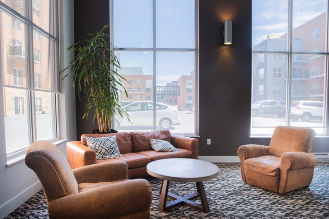 property at 132 N Jefferson St