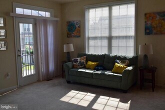 1135 Carinoso Cir in Severn, MD - Building Photo - Building Photo