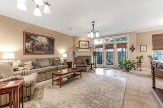 1701 Colapissa St in Metairie, LA - Building Photo - Building Photo