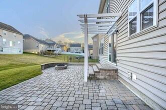 601 Long Wall Dr in Reisterstown, MD - Building Photo - Building Photo