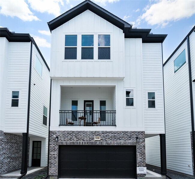 712 W Donovan St in Houston, TX - Building Photo - Building Photo