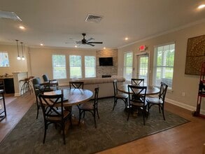 Centre Court Apartments in Greenville, NC - Foto de edificio - Building Photo