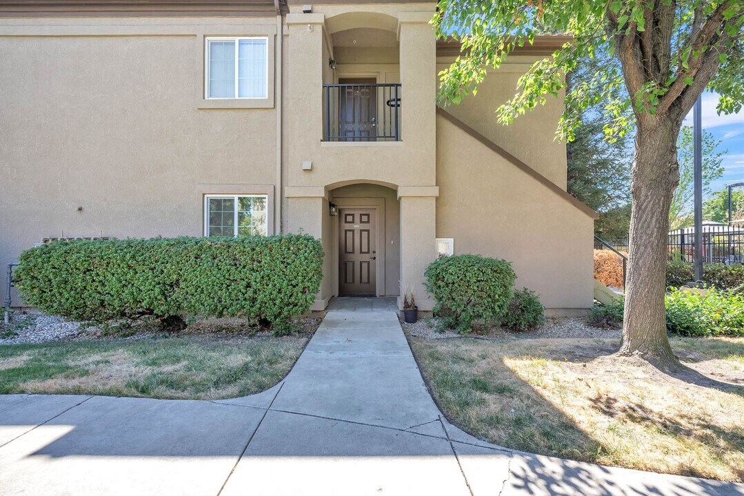4200 E Commerce Way-Unit -#2313 in Sacramento, CA - Building Photo