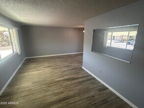 10344 W Salem Dr in Sun City, AZ - Building Photo - Building Photo