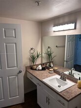 11631 SW 2nd St in Pembroke Pines, FL - Building Photo - Building Photo