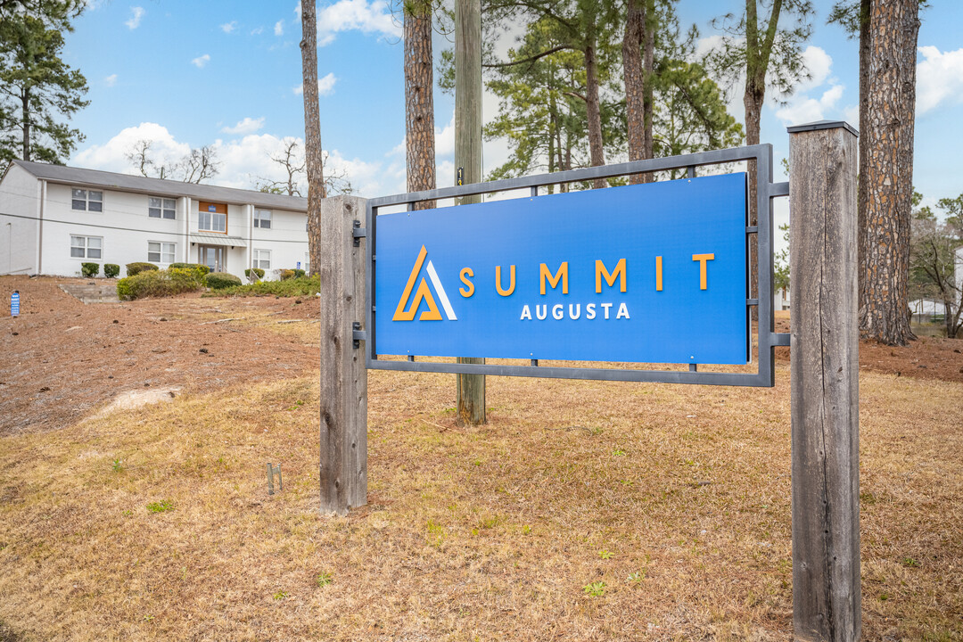 Summit Augusta in Augusta, GA - Building Photo