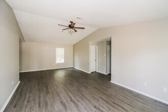 12921 Robin Cir in Alexander, AR - Foto de edificio - Building Photo