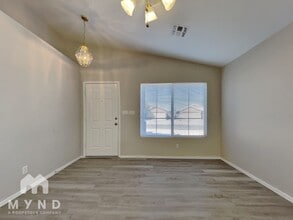 13229 W Acapulco Ln in Surprise, AZ - Building Photo - Building Photo