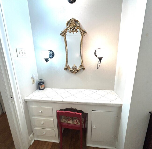 4915 Houston Dr in Galveston, TX - Building Photo - Building Photo