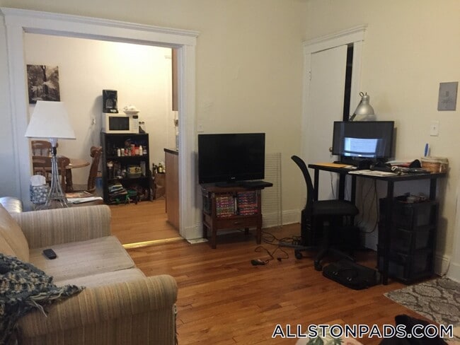 109 Brainerd Rd, Unit 1